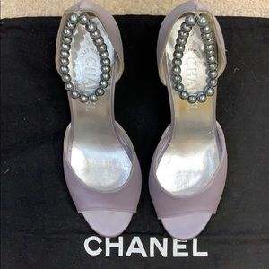🌟Chanel steel gray with pearl detail at ankle